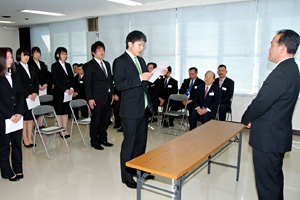 仙台水産・イーネット合同入社式を開催