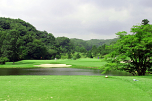 サーキットゴルフ大会を開催