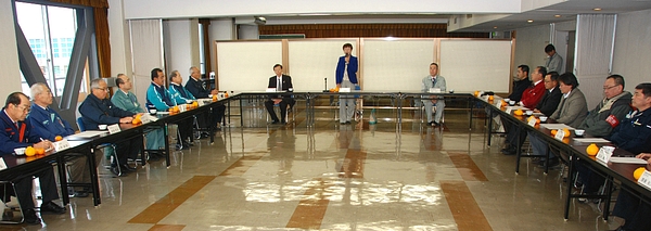 奥山仙台市長が市場各団体の代表と懇談