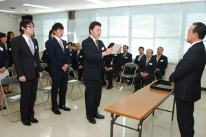 仙水グループ各社で入社式を行う