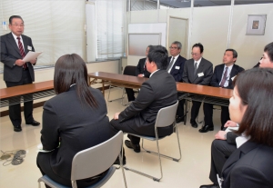 仙水グループ各社で入社式を行う