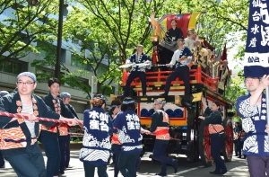 杜の都に御神船　第32回 仙台･青葉まつり