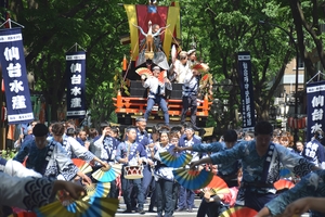 杜の都に御神船 第33回仙台･青葉まつり