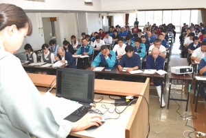 三者合同で食品衛生研修会を開催