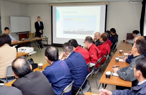 商業捕鯨の概況説明および販促提案会を開く