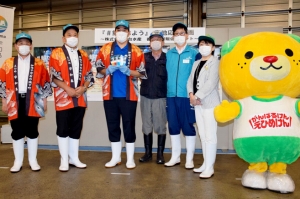 “産地応援企画”宇和島産真鯛の販促イベントを開く