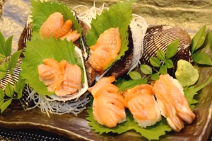 宮城県産「アカガイ」の出荷解禁イベントを開く