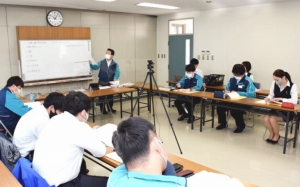 「勉強しよう！ 」若手社員対象の今年度研修会始まる