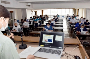 仙水グループ食品衛生研修会を開催