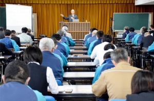 マリン・エコラベル・ジャパンの垣添会長を講師にグループ幹部勉強会