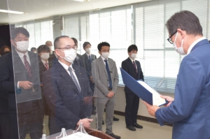 仙台水産創立61周年を祝う